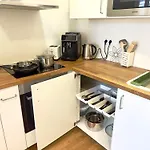 Modern 2 Bed-Room Apartment In Prague 1 With Stunning National Museum View